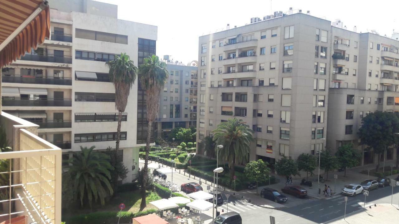 Gran Apartamento Plaza De Espana Apartment Seville Exterior photo