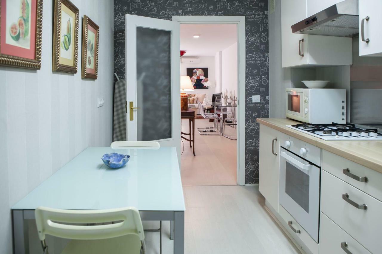 Gran Apartamento Plaza De Espana Apartment Seville Exterior photo